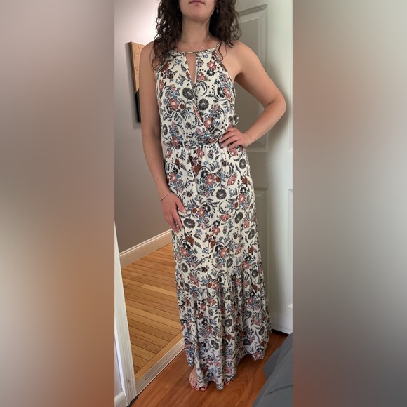 American Eagle Outfitters Dresses & Skirts - American Eagle Floral Maxi Dress- Medium